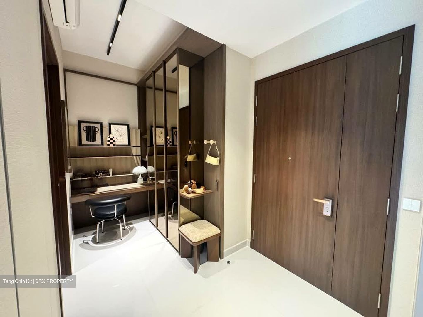 Parksuites (D10), Apartment #579100601